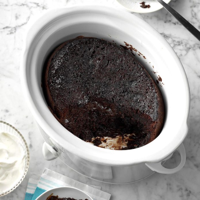 Menumonday Slow Cooker Chocolate Lava Cake Bc Tent And Awning